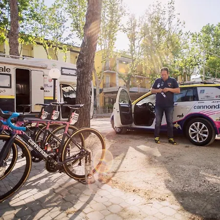 Stacchini ホテル チェゼナーティコ