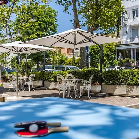 Hotel Stacchini Cesenatico