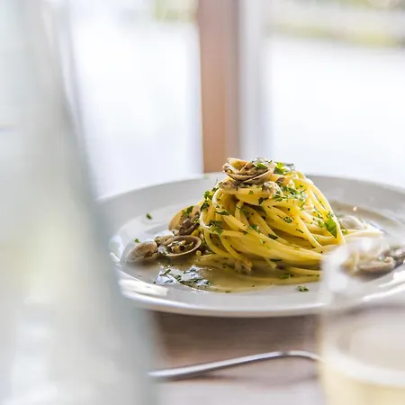 Stacchini チェゼナーティコ